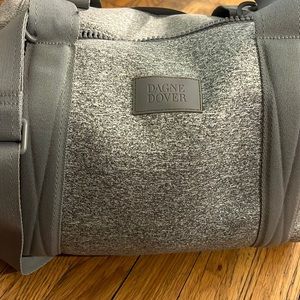 Dagne Dover medium carryall bag